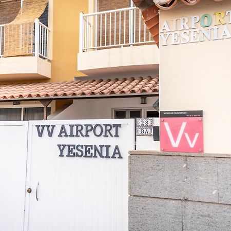 Yesenia Vv Airport Lägenhet El Matorral Exteriör bild