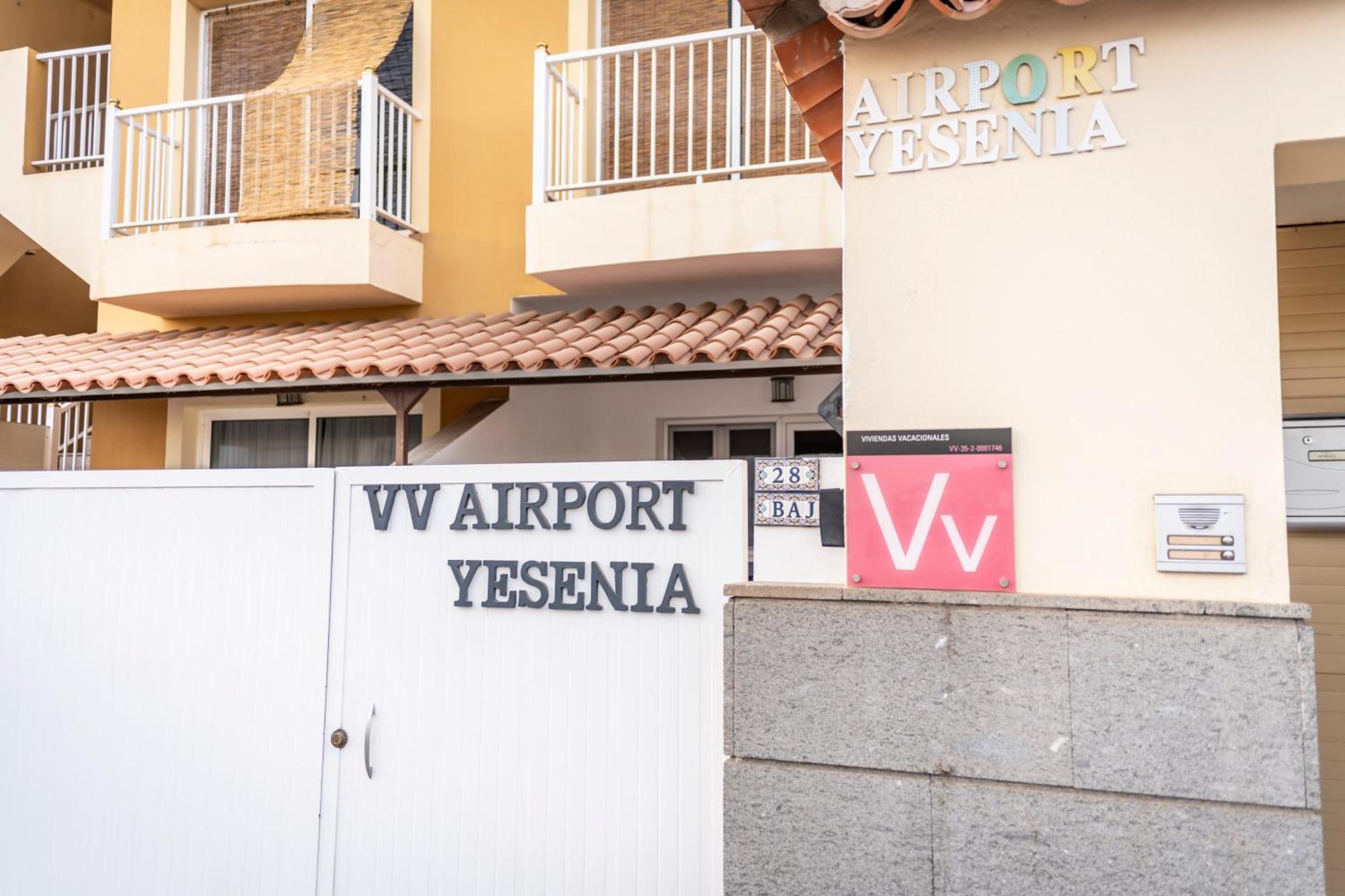 Yesenia Vv Airport Lägenhet El Matorral Exteriör bild